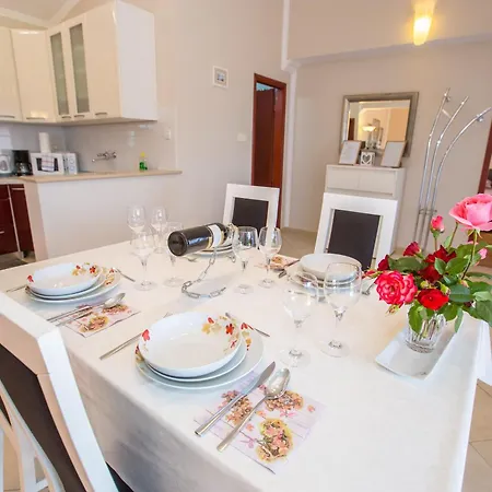 Willa Michelle Karojba