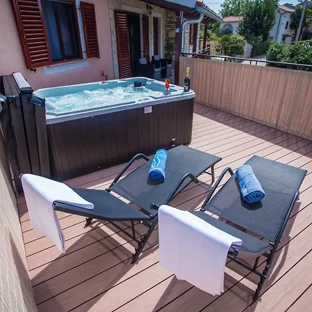 Michelle Willa Karojba