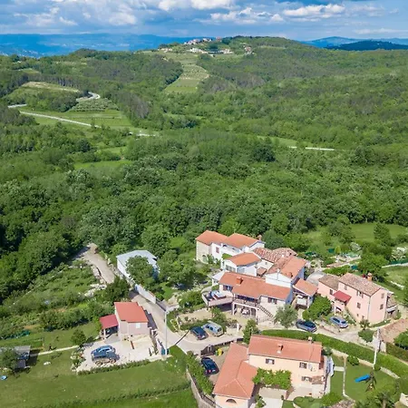 Villa Michelle Karojba